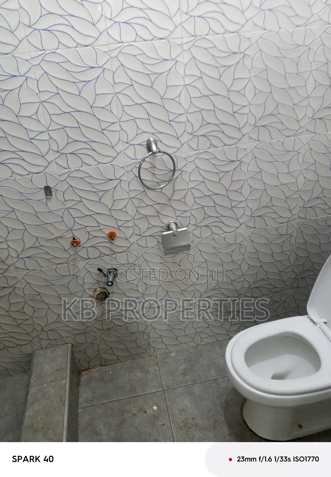 6bdrm House in Kb Properties, Spintex for rent