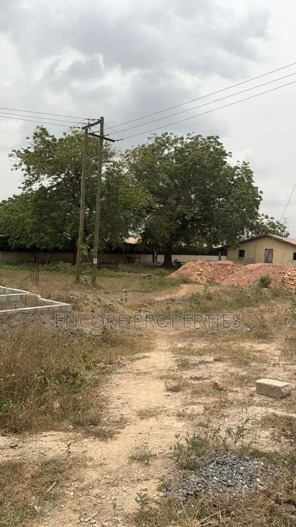 12 Plots of Road Side Land for Sale at Borteyman