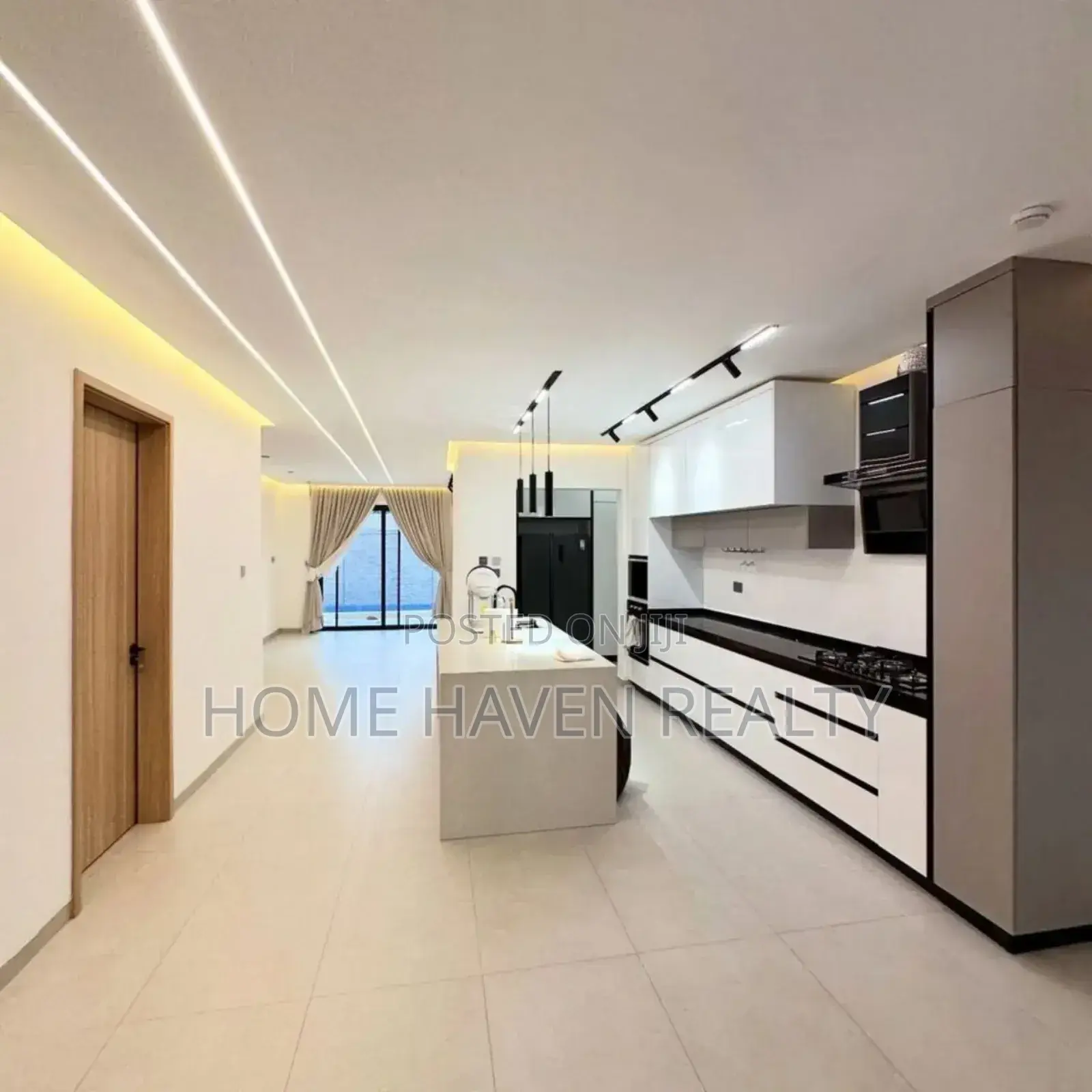 4bdrm House in East Legon, Otano for sale