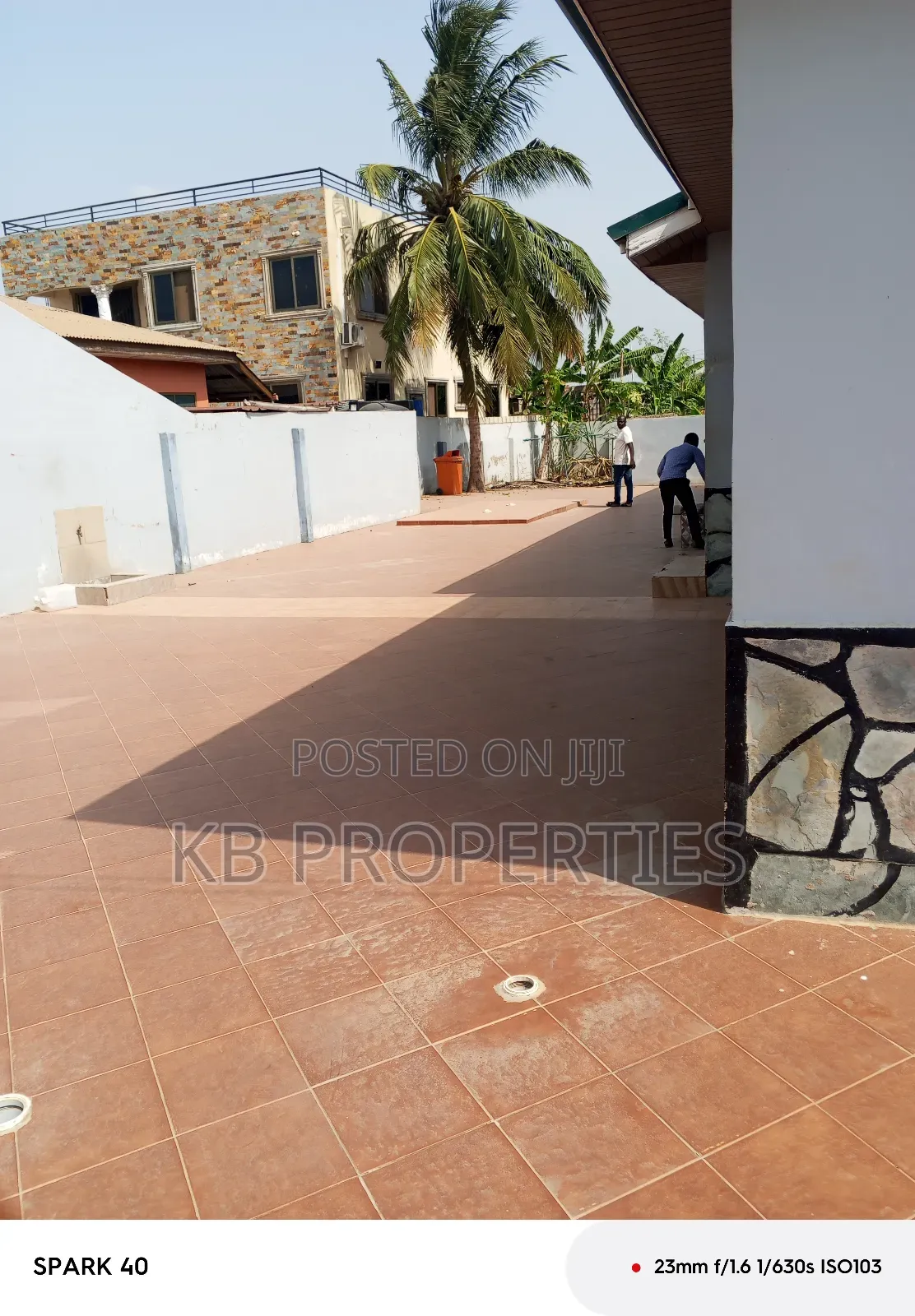 6bdrm House in Kb Properties, Spintex for rent