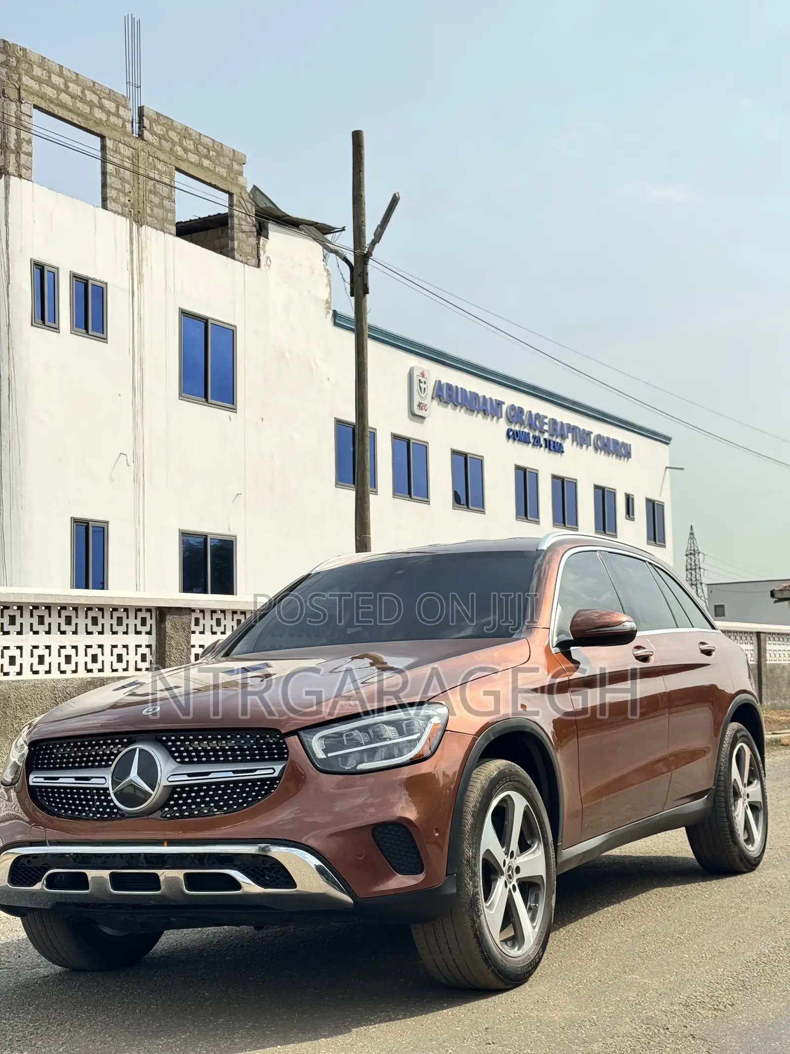 Mercedes-Benz GLC-Class 2022 Brown