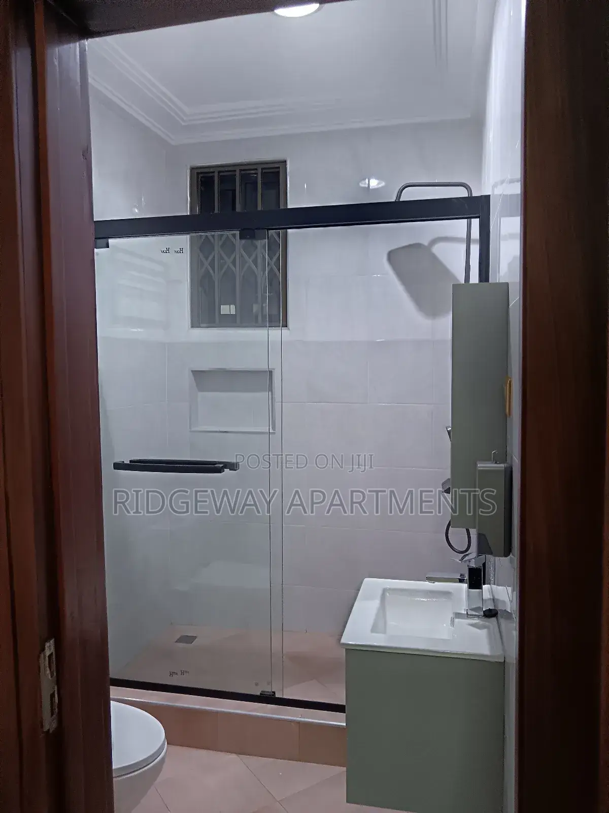 Furnished 2bdrm Apartment in Ridgeway Apartments, Tseaddo for rent