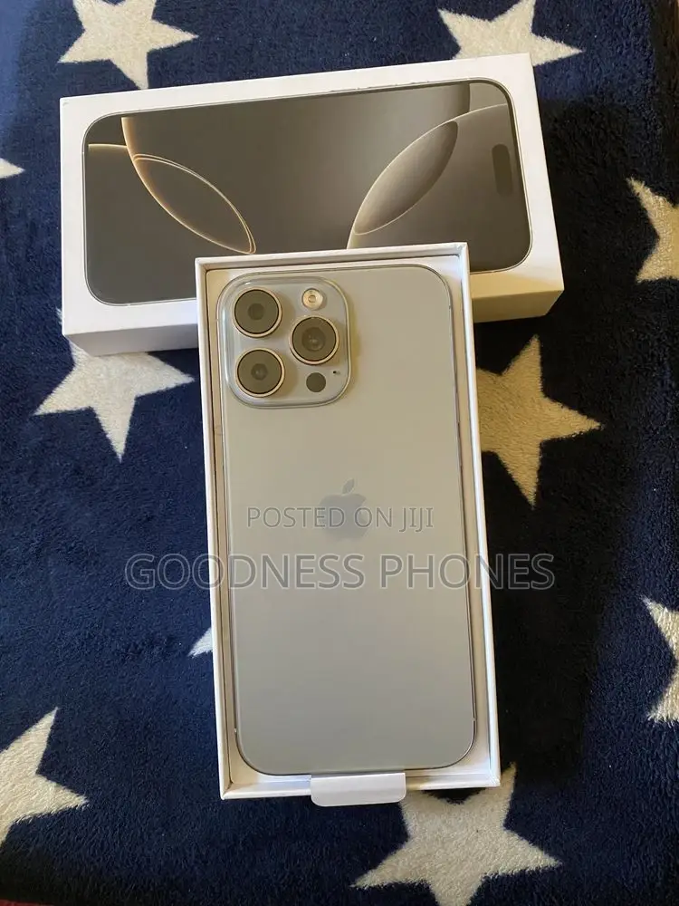 Apple iPhone 16 Pro Max 256 GB Silver