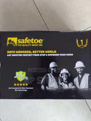 Saftey Boots 44/ Safeteo