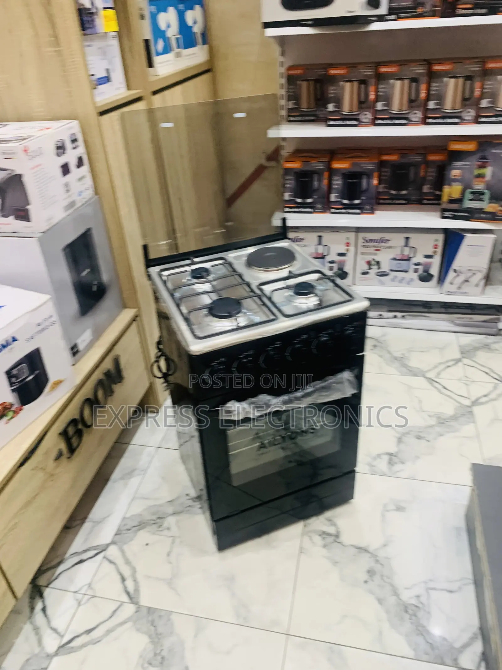 Spectacular Performance Oven Grill Rotisserie 3-1 Stove 50-50