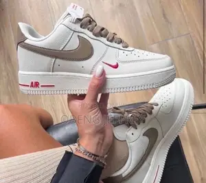 Original Airforce Low Brown Swoosh, White