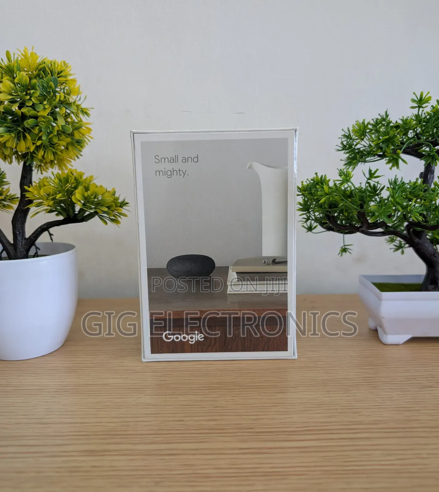 Google Nest Mini - 2nd Generation With the Google Assistant