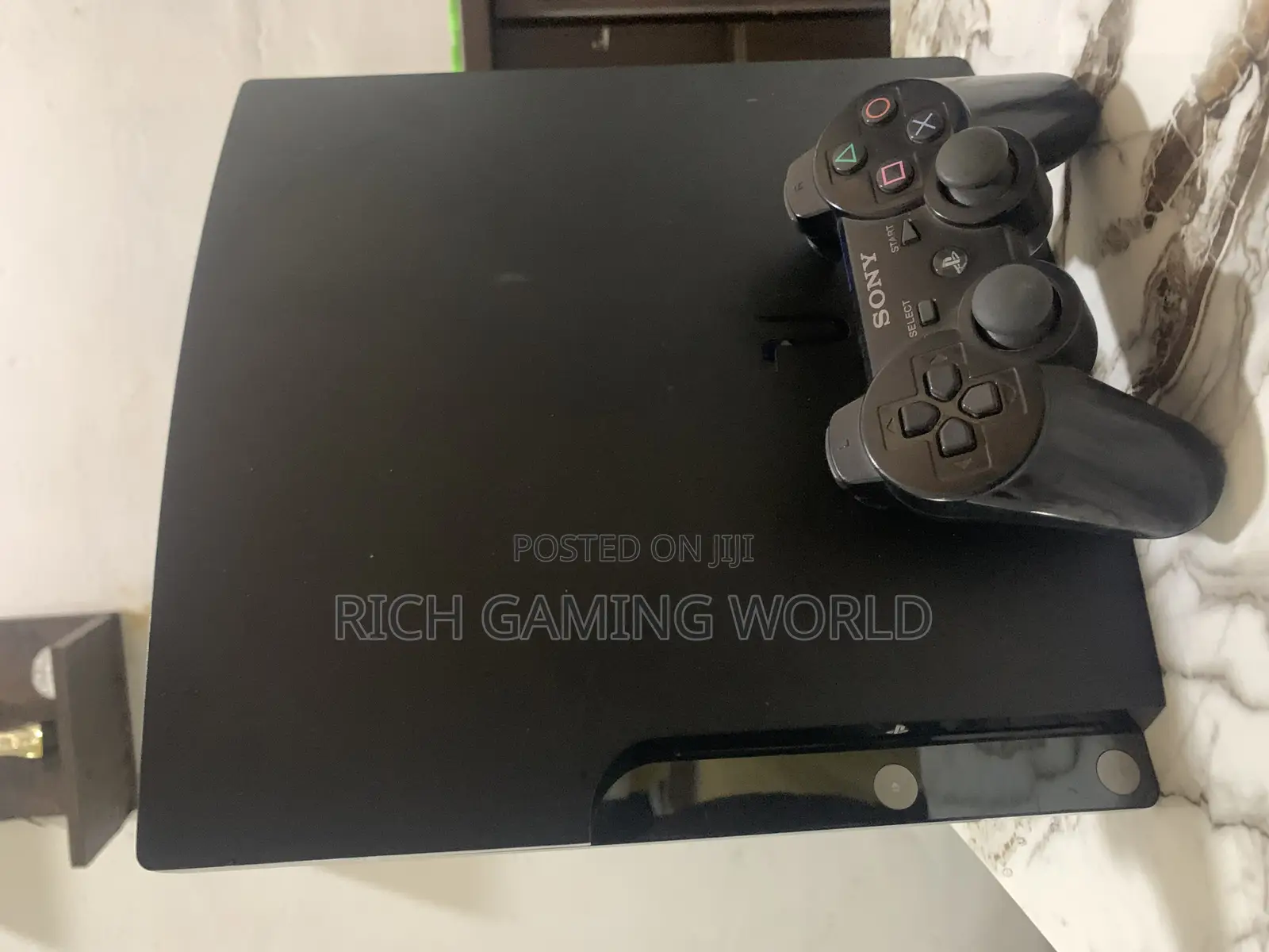 Ps3 Slim With 8 Latest Games