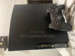 Ps3 Slim With 8 Latest Games