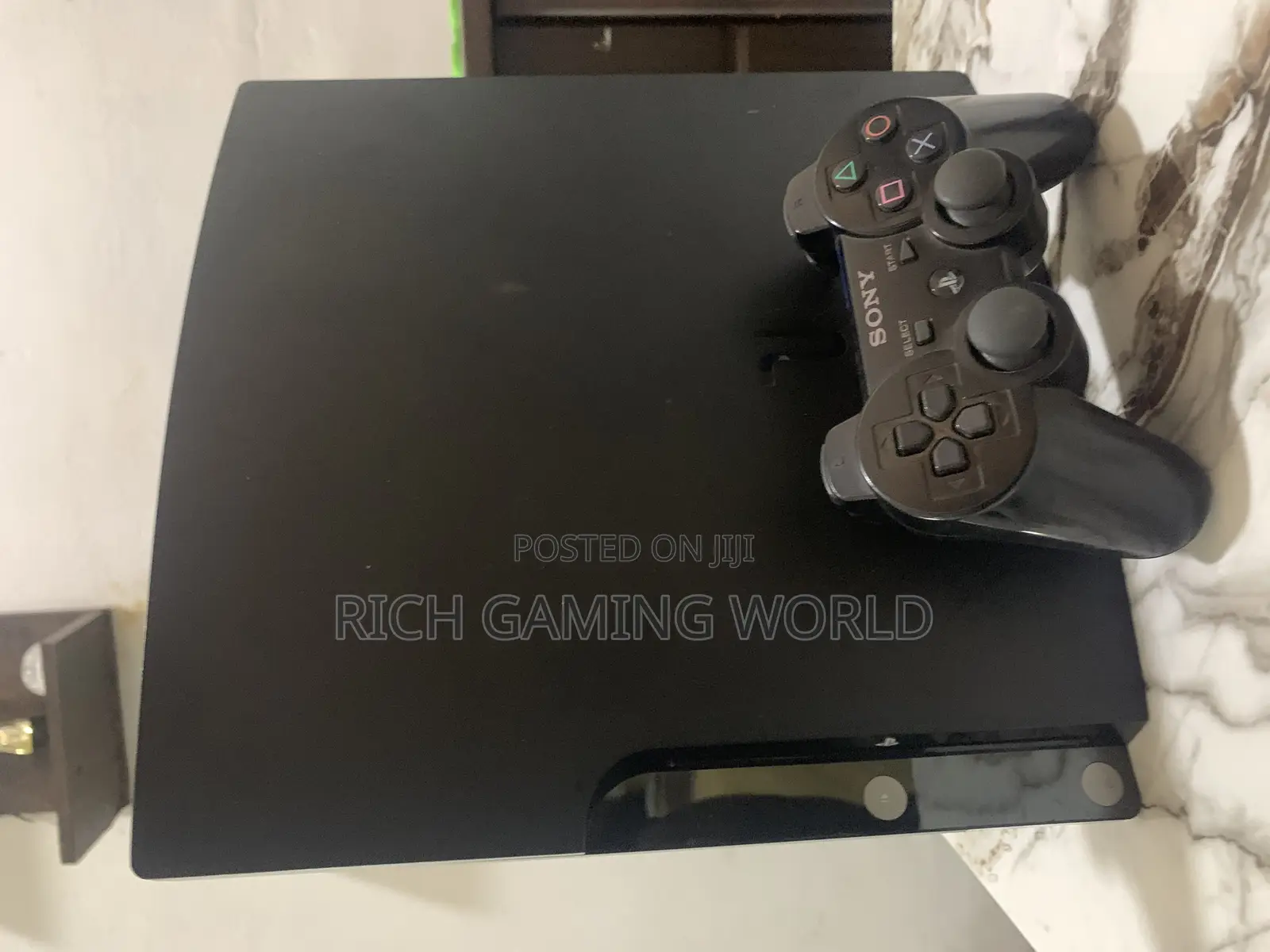 Ps3 Slim With 8 Latest Games