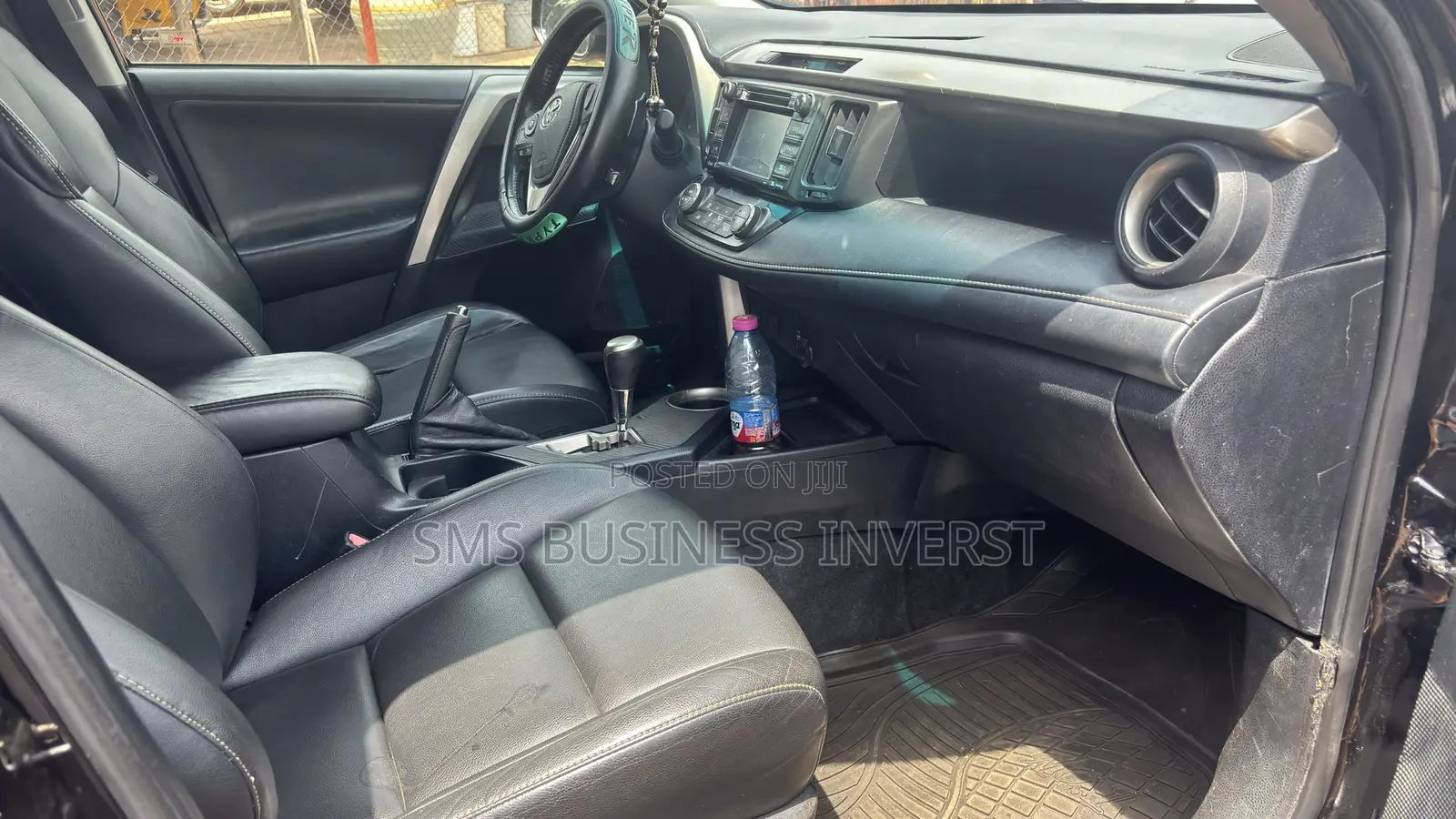 Toyota RAV4 LE AWD (2.5L 4cyl 6A) 2017 Black
