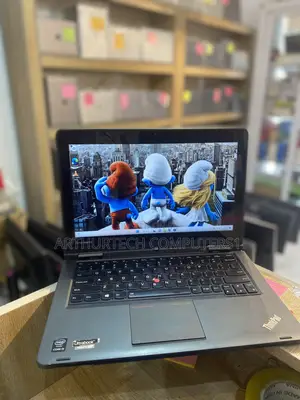 Laptop Lenovo ThinkPad Yoga 4GB Intel Core i3 SSD 256GB