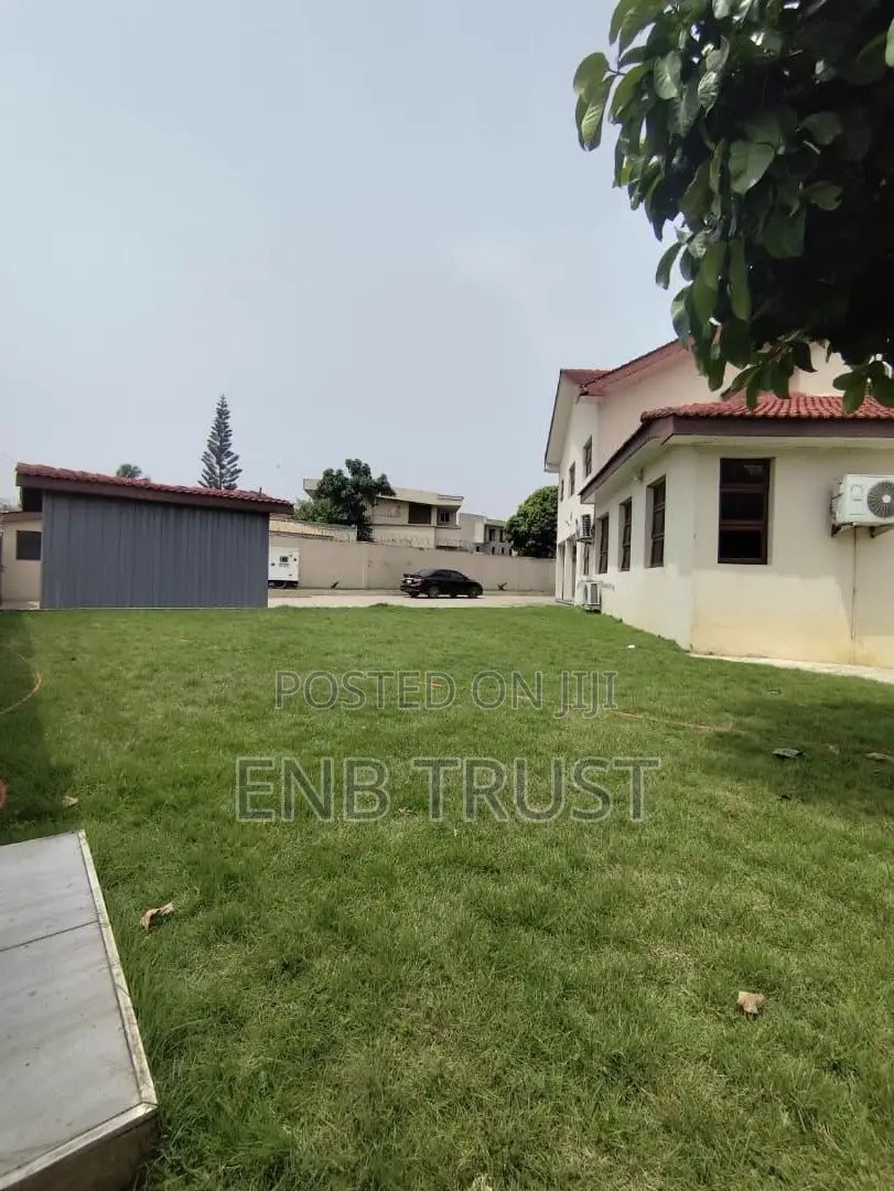 15bdrm Duplex in Roman Ridge, Prisons School Area for rent
