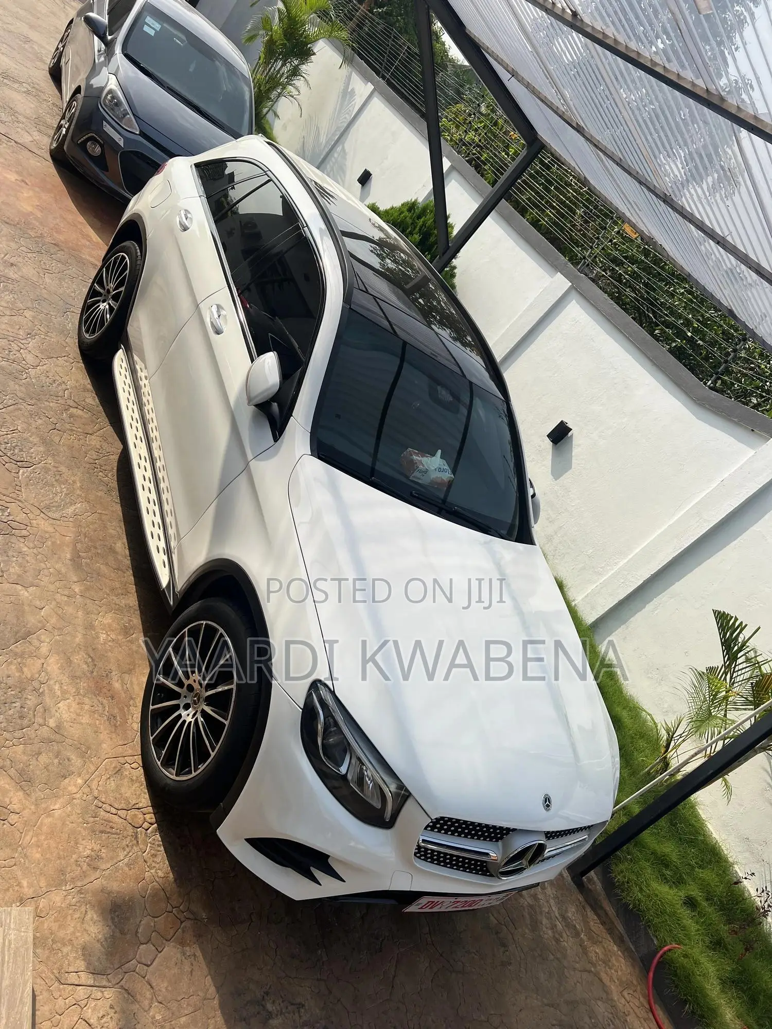 Mercedes-Benz GLC-Class 2019 Off white