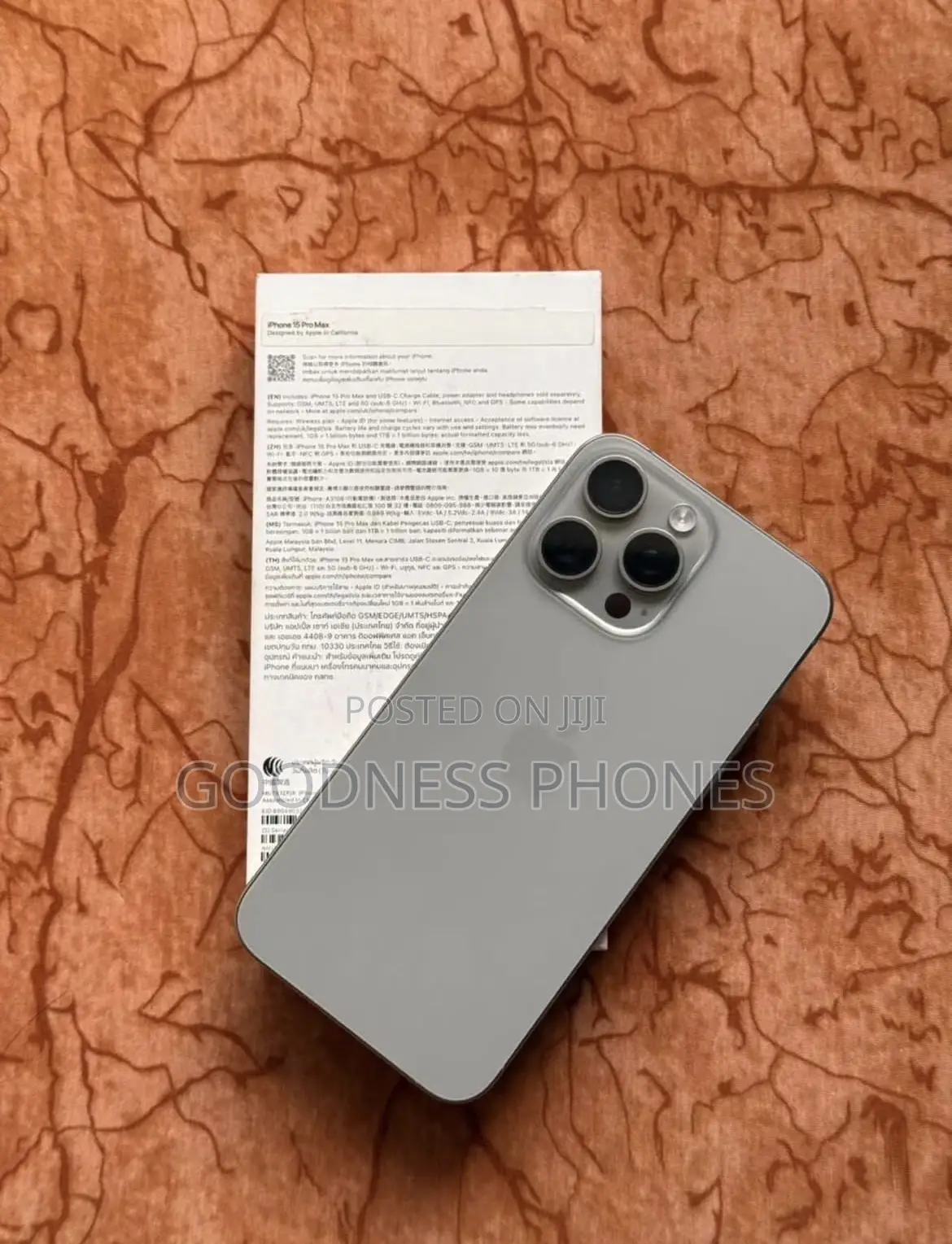 Apple iPhone 15 Pro Max 256 GB Silver