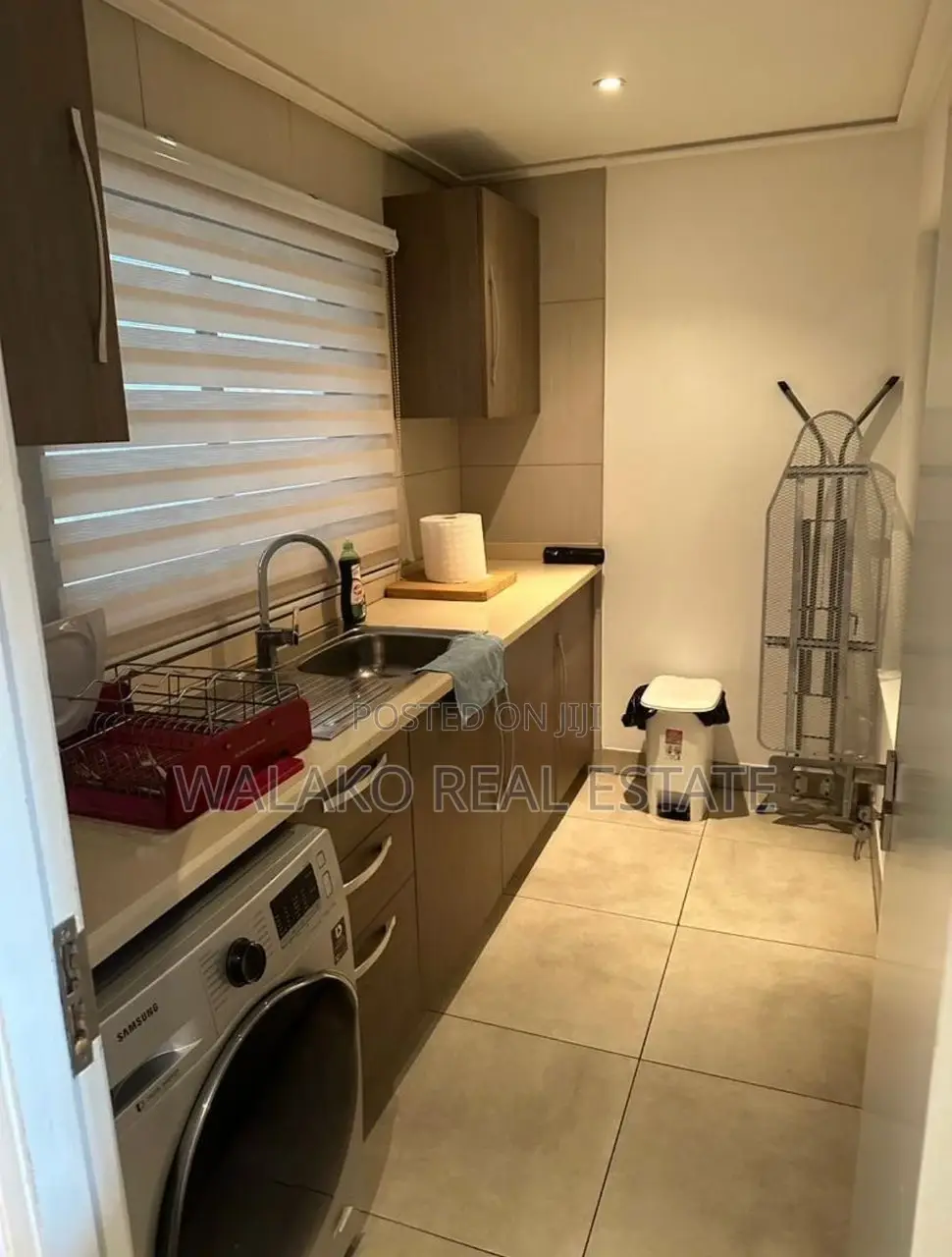 Furnished 4bdrm Apartment in Ridge for sale