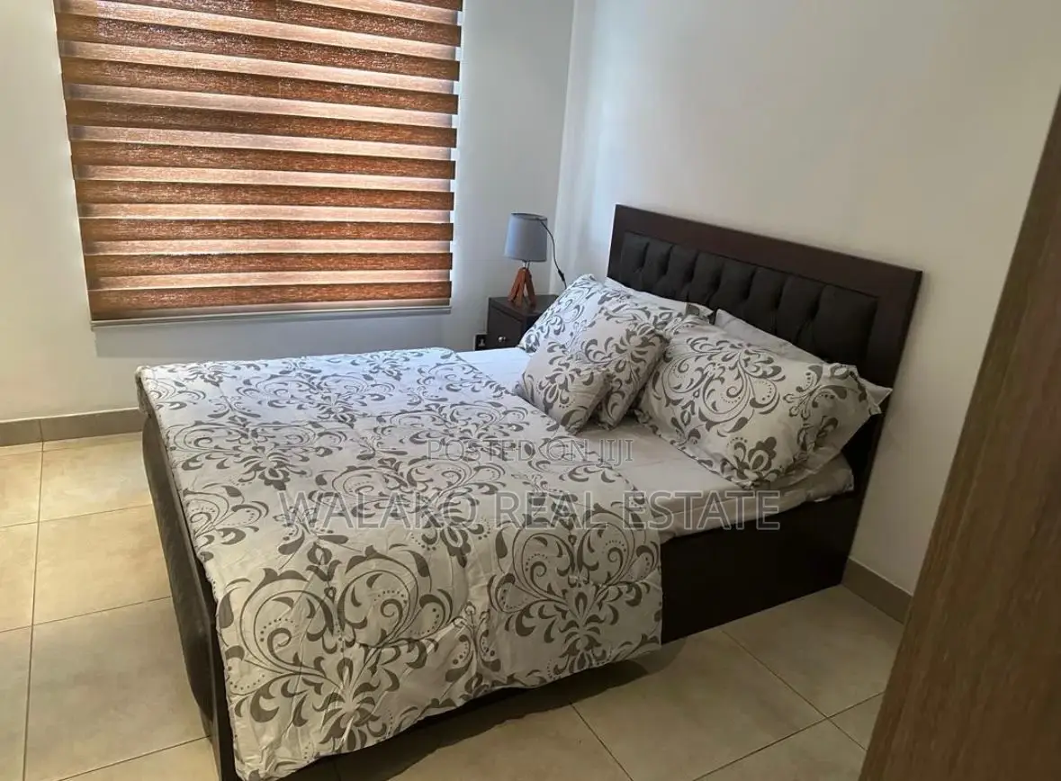 Furnished 4bdrm Apartment in Ridge for sale