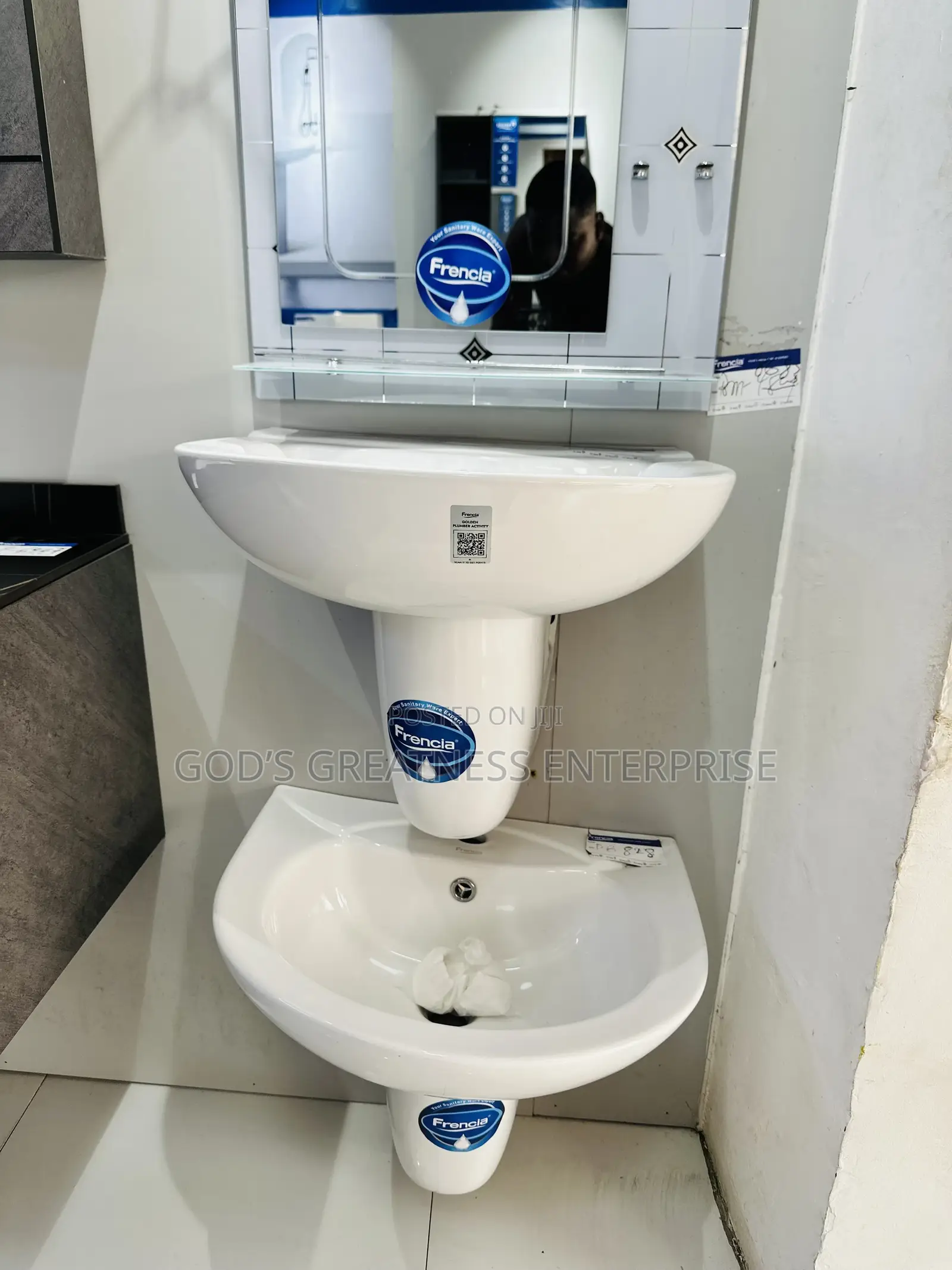Wall Hung Basin