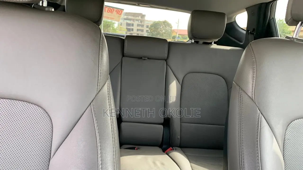 Hyundai Santa Fe SE AWD 2017 Black