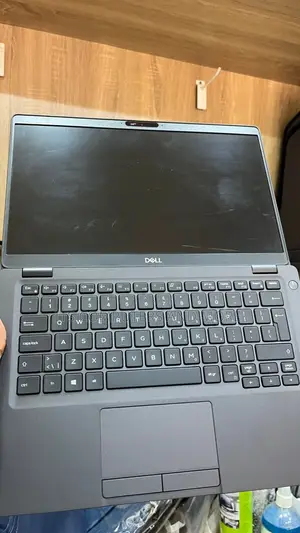 Laptop Dell Latitude 5300 8GB Intel Core i5 SSD 256GB