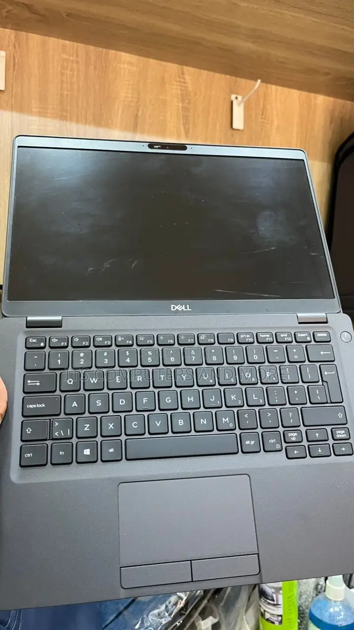 Laptop Dell Latitude 5300 8GB Intel Core i5 SSD 256GB