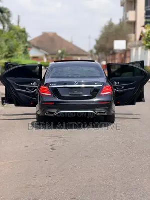 Mercedes-Benz E350 2020 Gray