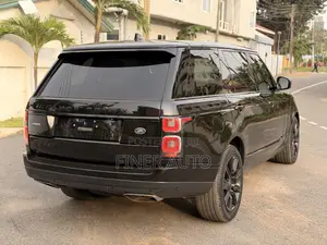 Land Rover Range Rover Vogue 2019 Black