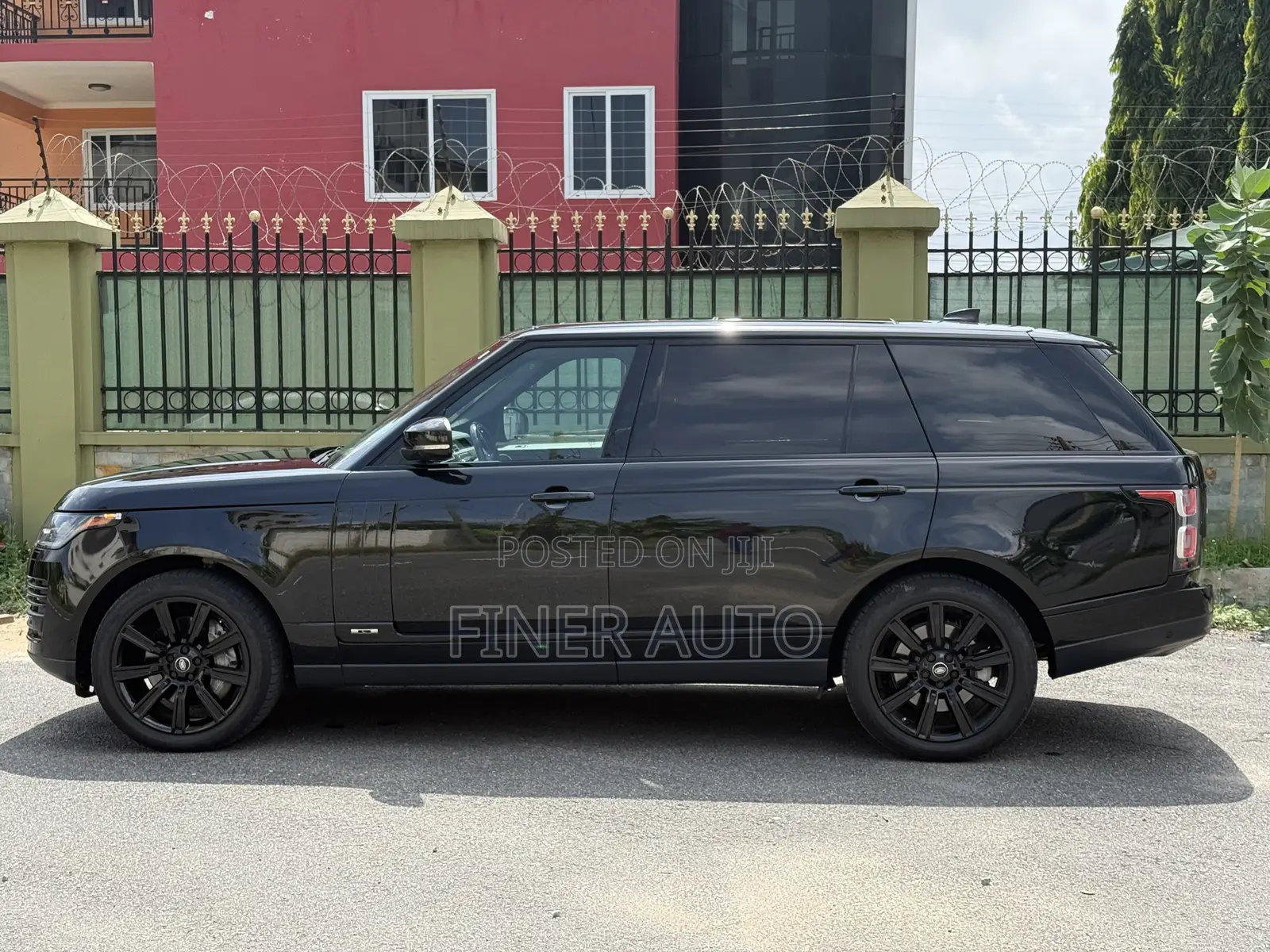 Land Rover Range Rover Vogue 2019 Black