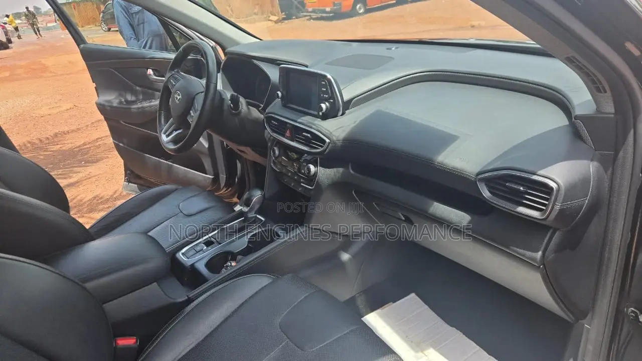 Hyundai Santa Fe 2020 Black