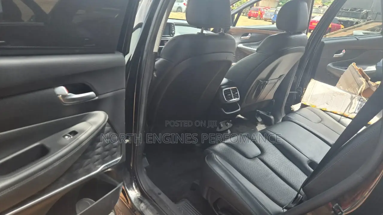 Hyundai Santa Fe 2020 Black