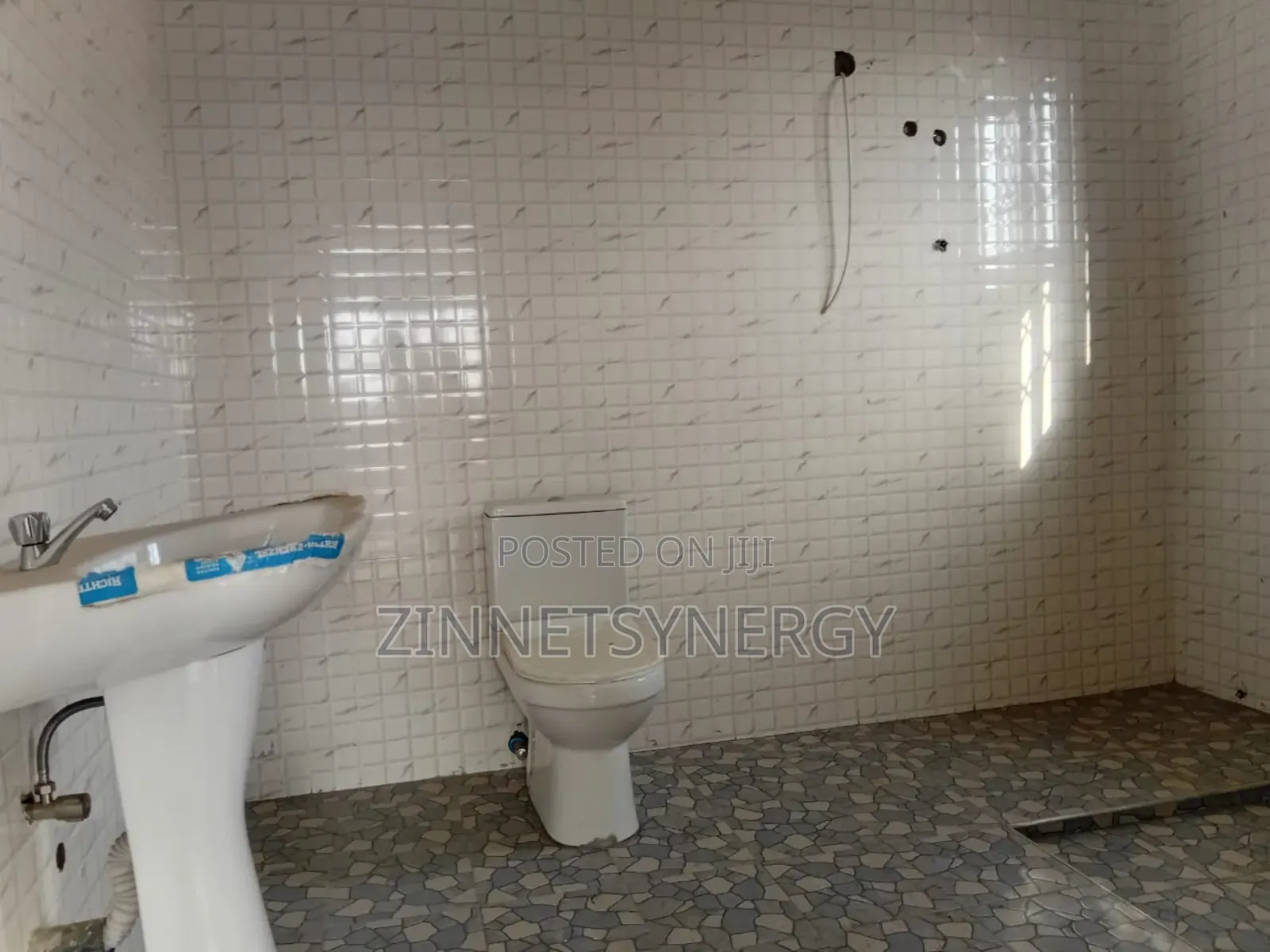 2bdrm Apartment in Devtraco, Tema Metropolitan for rent