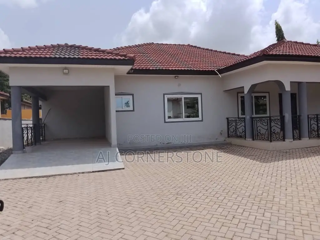 4bdrm House in Amasaman for rent