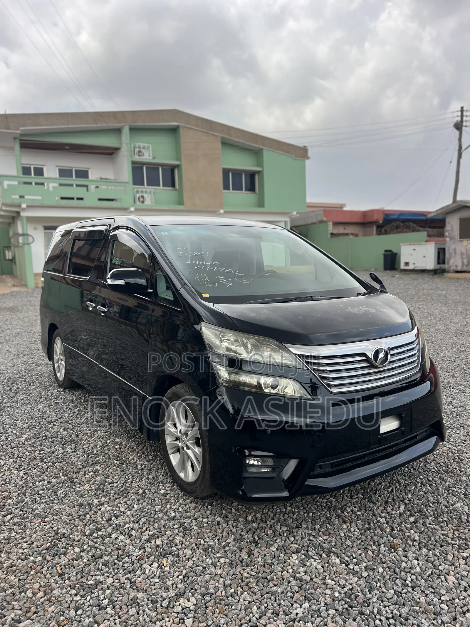 Toyota Vellfire 2011 Black
