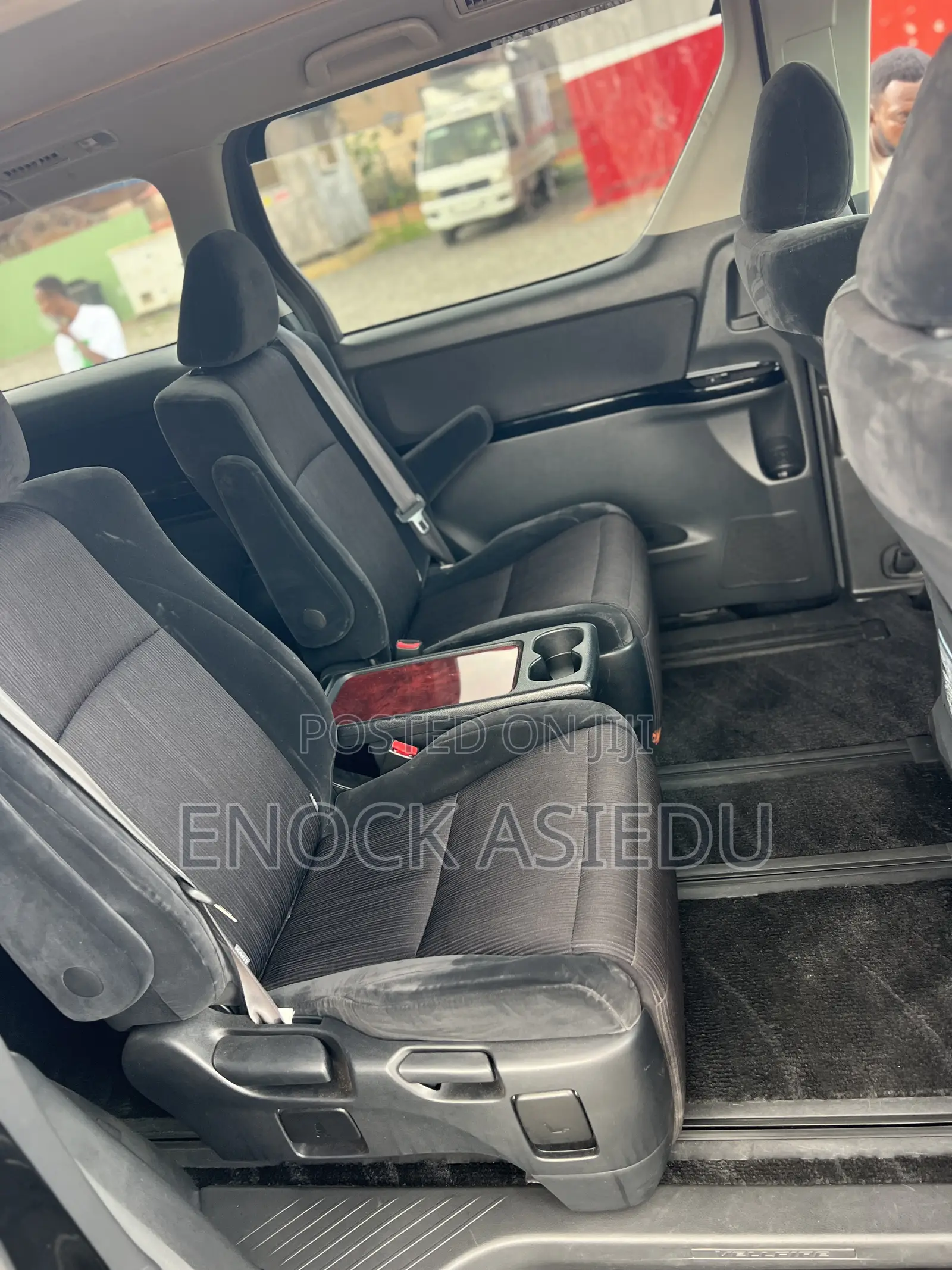 Toyota Vellfire 2011 Black