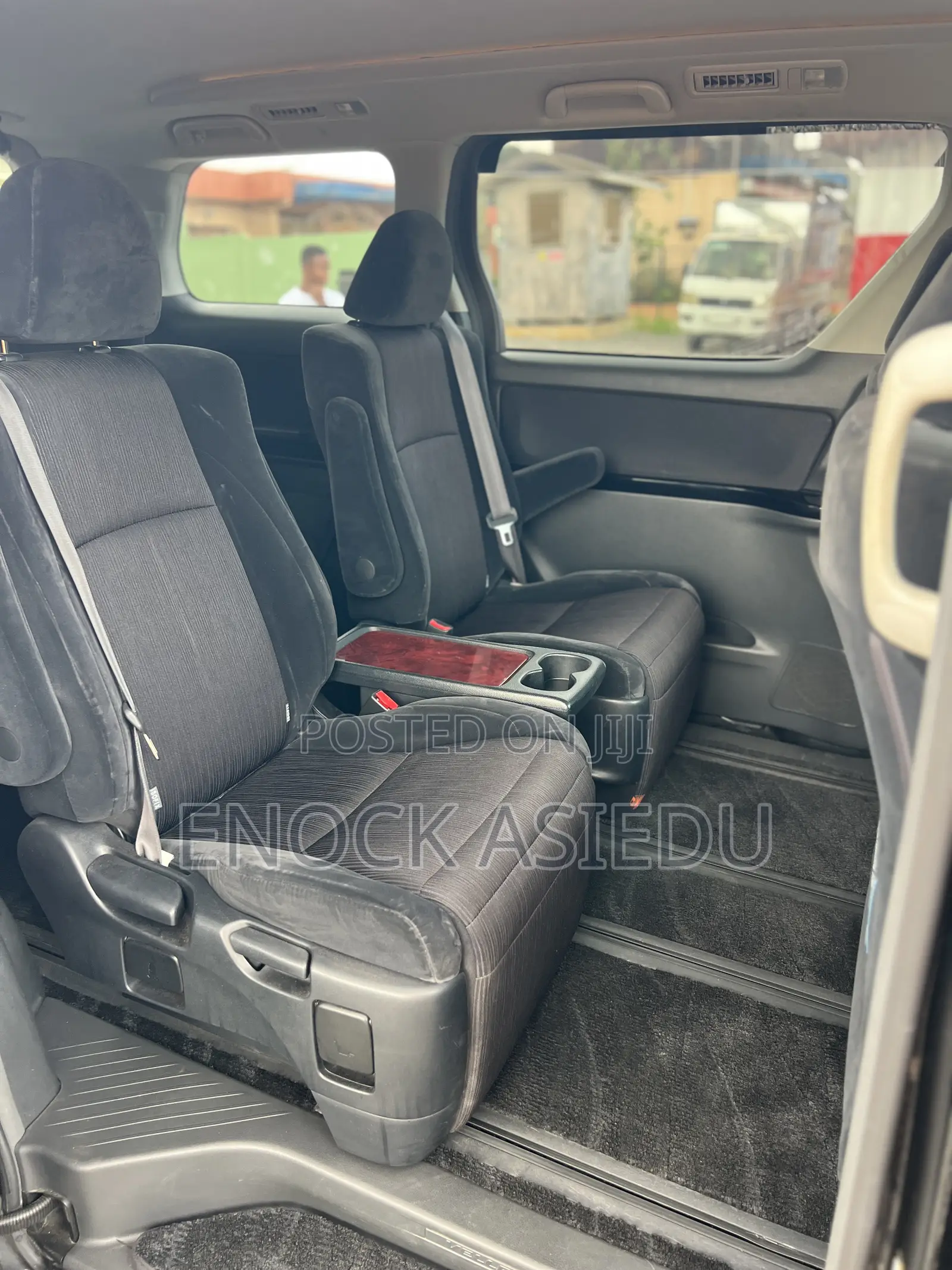 Toyota Vellfire 2011 Black