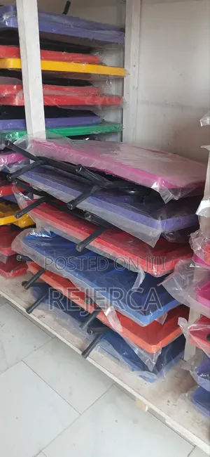 Foldable Plastic Table