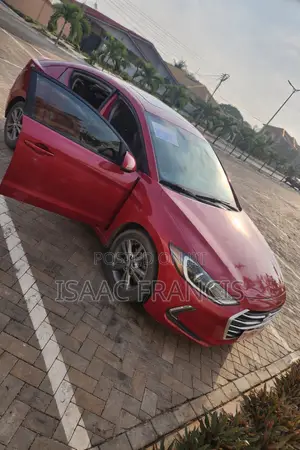 Hyundai Elantra 2018 Red