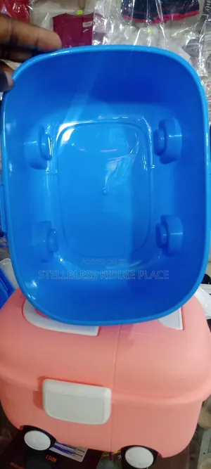 Durable Plastic Lunch Box