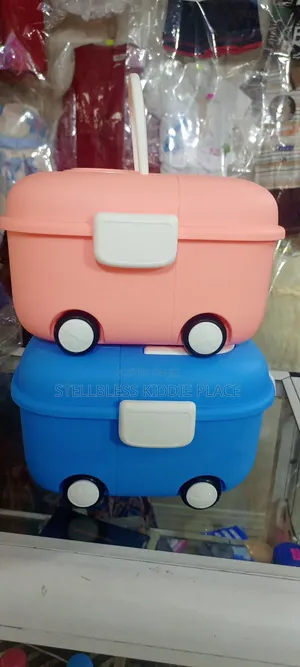 Durable Plastic Lunch Box
