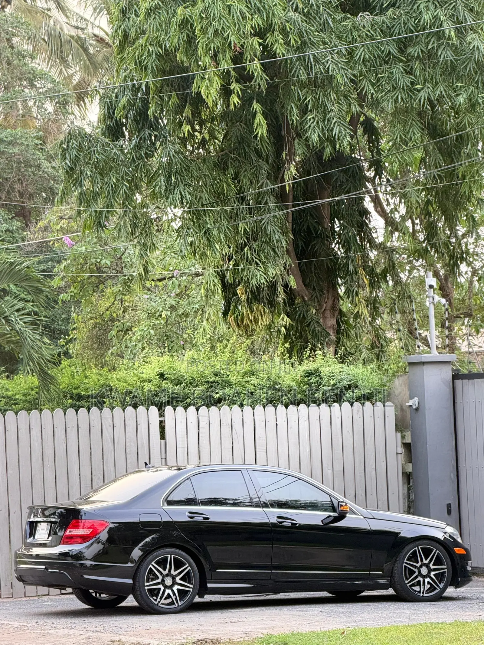 Mercedes-Benz C250 2014 Black