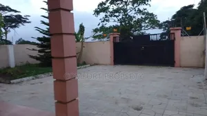 2bdrm House in Helping Hand, Akuapim North for sale