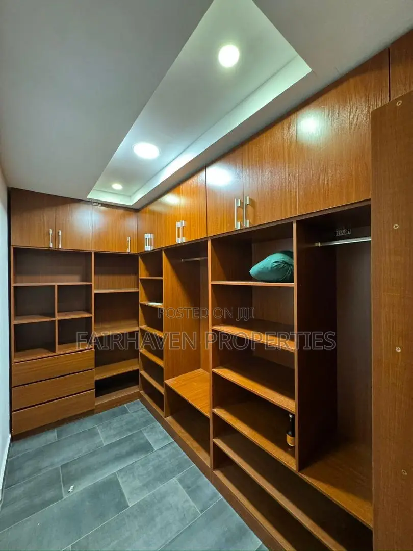 4bdrm House in East Legon Hills for rent