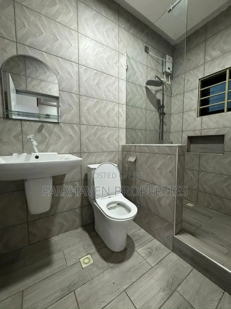 4bdrm House in East Legon Hills for rent