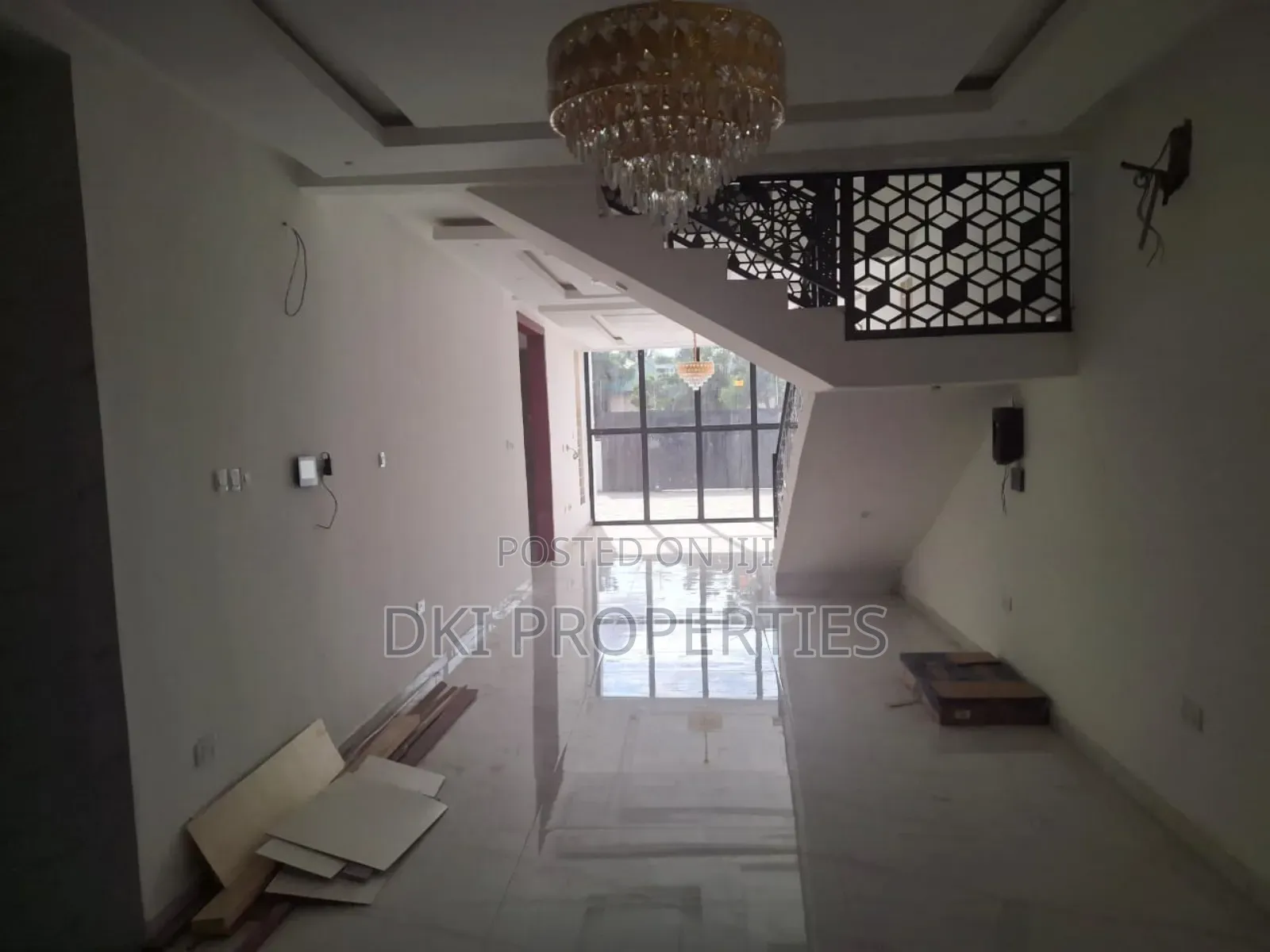5bdrm House in Dki Properties, East Legon for sale