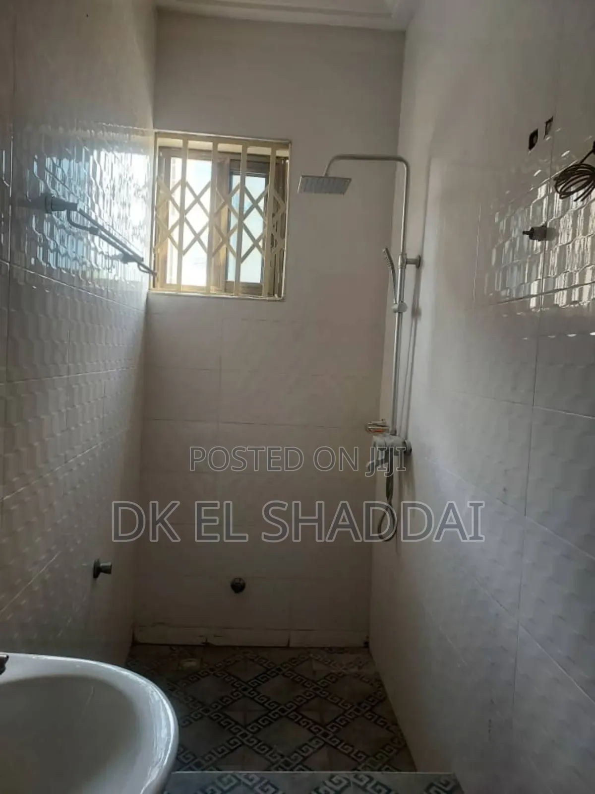 2bdrm Apartment in Pokuase for rent
