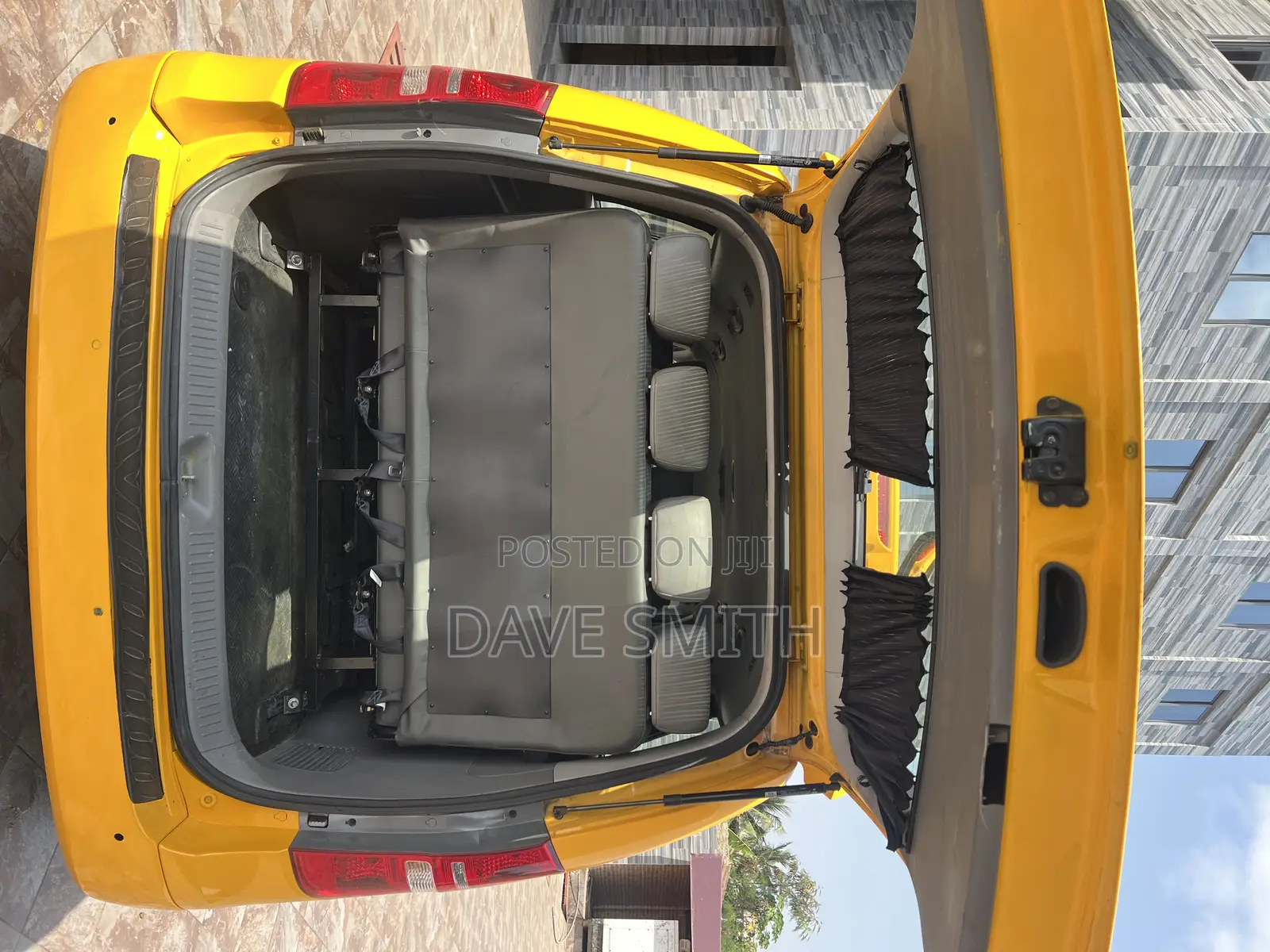 Hyundai Starex 2019 Yellow