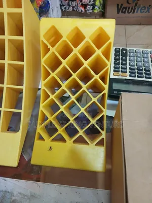 Vehicle And Truck Wheel Stopper