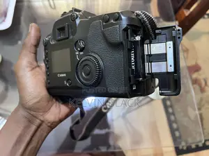 Canon Eos D30 Without Battery Charger