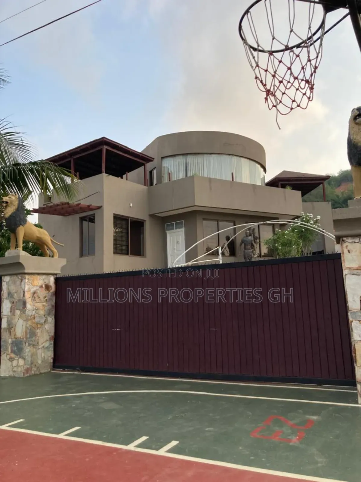 Furnished 6bdrm House in Millions Properties, Accra Metropolitan