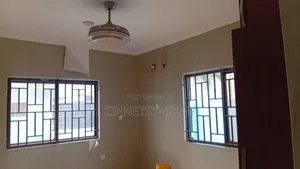 3bdrm House in Devtraco, Tema Metropolitan for rent